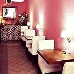 La Colonna Historic Centre