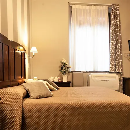 Guest house La Colonna 2*
