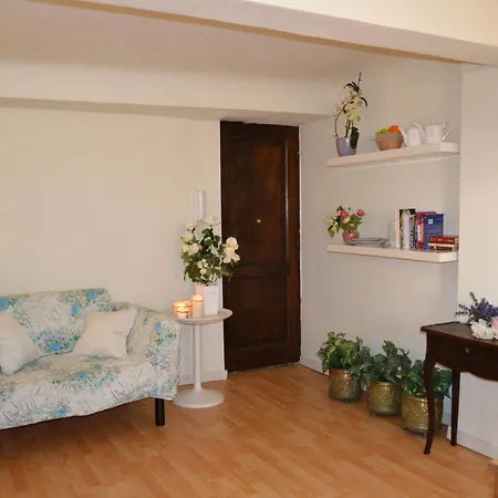 La Colonna Guest house 2*