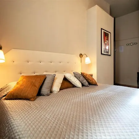 La Colonna Historic Centre 3*
